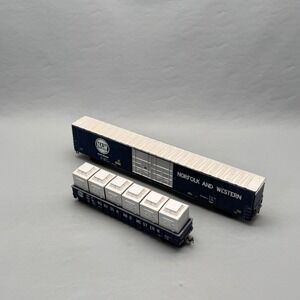 Athearn HO Scale Norfolk & Western 86' Hi-Cube & 50' Gondola Lot